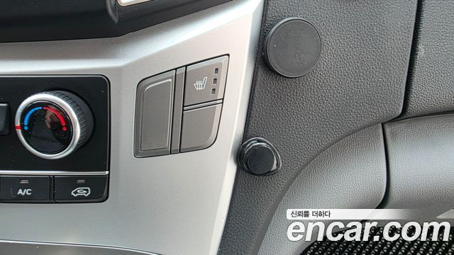 Hyundai Starex 2020 — photo 18