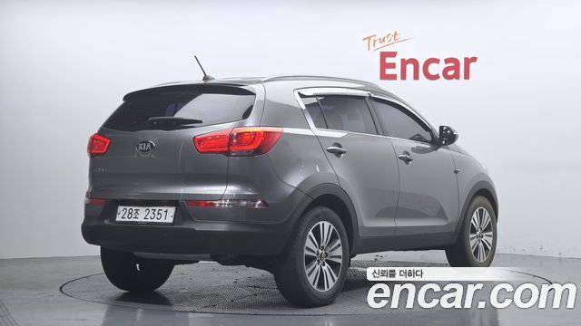Kia Sportage 2015 — photo 2