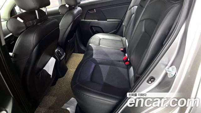 Kia Sportage 2015 — photo 11