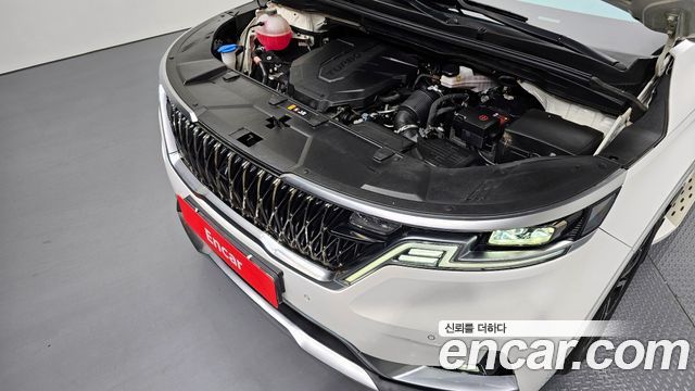 Kia Canival 2021 — photo 6