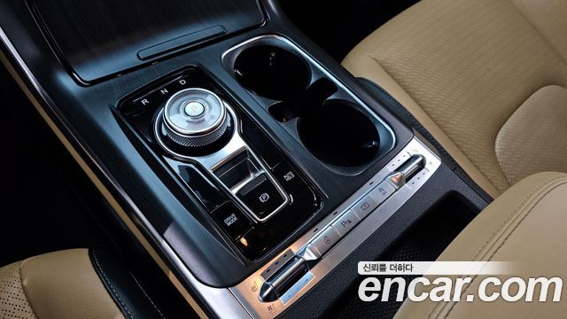 Kia Canival 2021 — photo 9