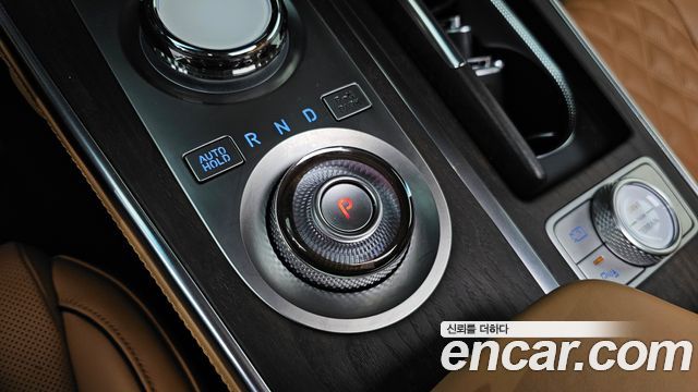Genesis GV80 2023 — photo 9