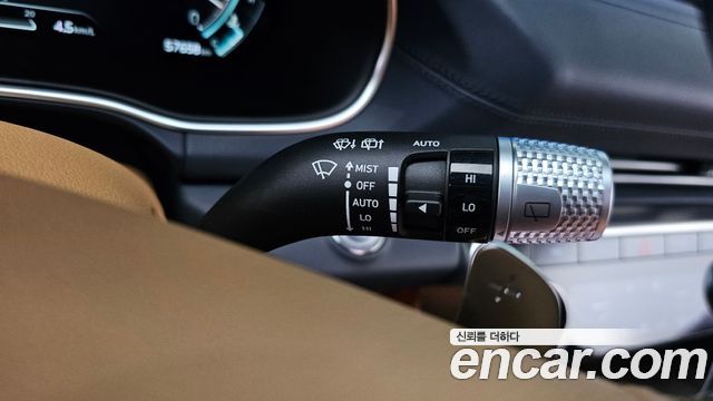 Genesis GV80 2023 — photo 20
