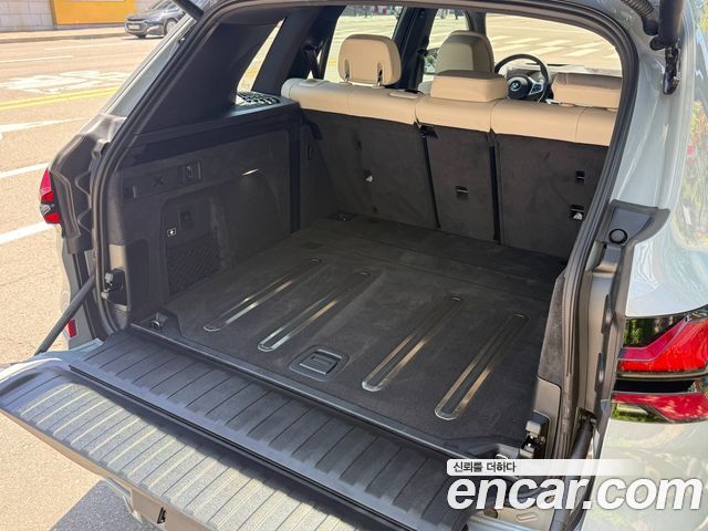 BMW X5 2026 — photo 6
