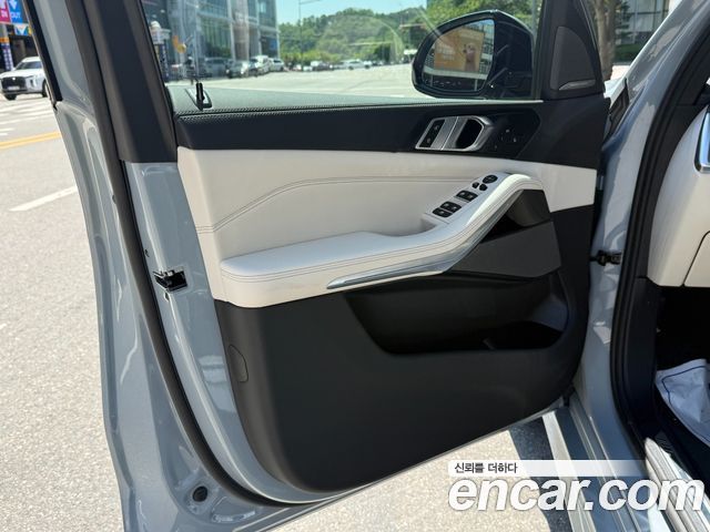 BMW X5 2026 — photo 7