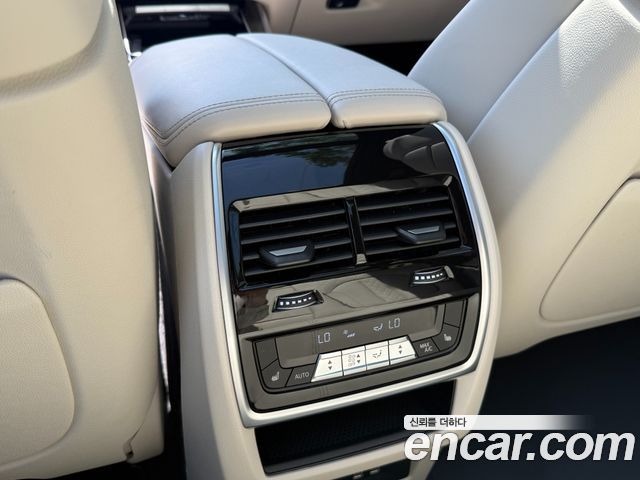 BMW X5 2026 — photo 20