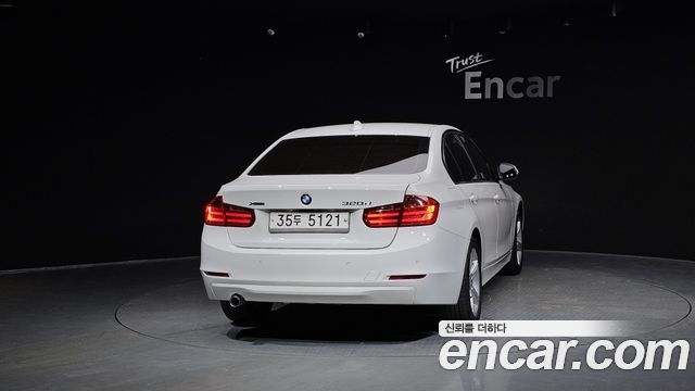 BMW 3-Series 2013 — photo 4