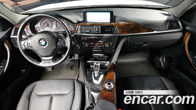BMW 3-Series 2013 — photo 7