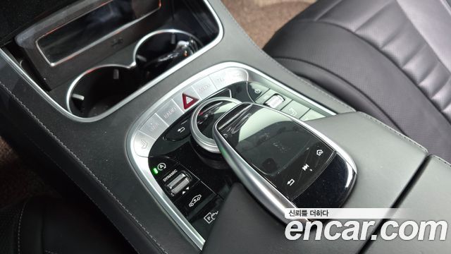Mercedes-Benz S-Class 2019 — photo 14