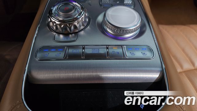 Genesis G90 2022 — photo 19