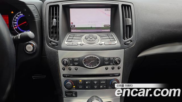 Infiniti G 2009 — photo 16