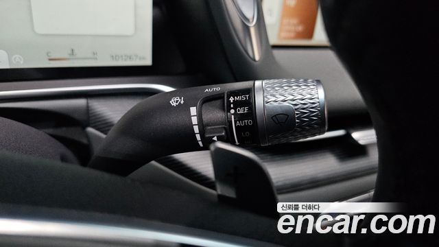 Genesis G90 2022 — photo 24
