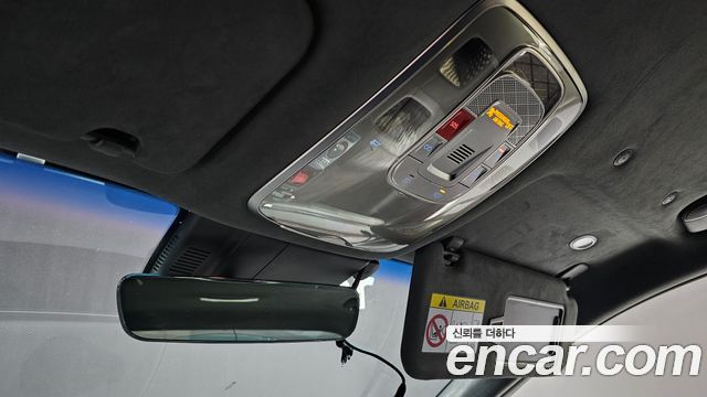 Genesis G90 2022 — photo 27