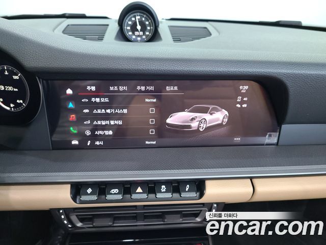 Porsche 911 2024 — photo 13