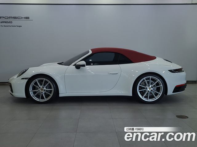 Porsche 911 2024 — photo 17