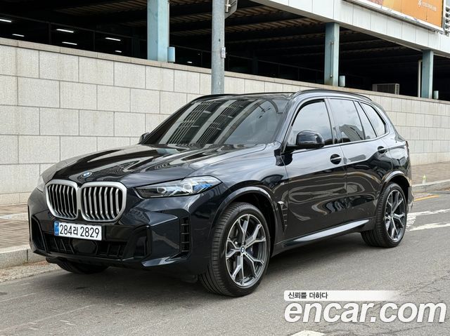 BMW X5 2026 — photo 1