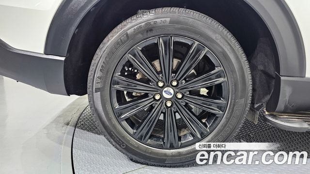 Ford Explorer 2022 — photo 5