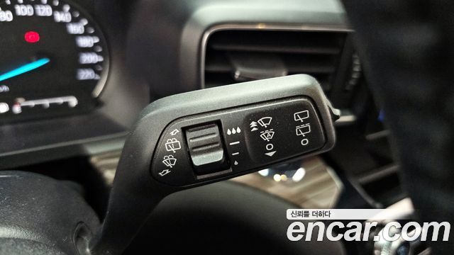 Ford Explorer 2022 — photo 23