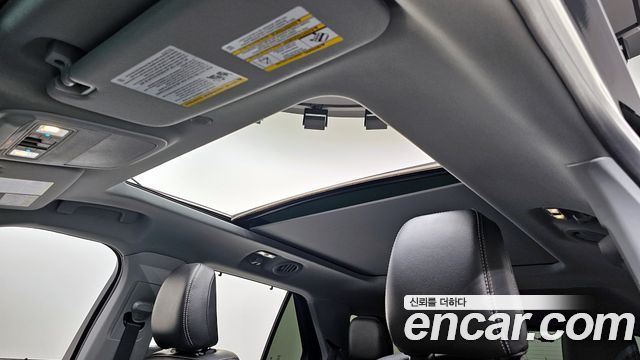 Ford Explorer 2022 — photo 25