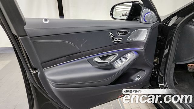 Mercedes-Benz S-Class 2018 — photo 14