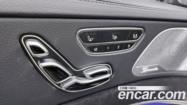 Mercedes-Benz S-Class 2018 — photo 28