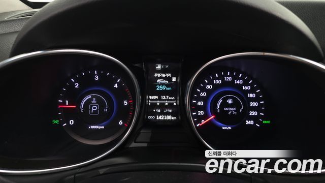 Hyundai Santafe 2014 — photo 11