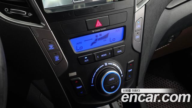 Hyundai Santafe 2014 — photo 24