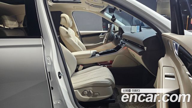 Genesis GV80 2022 — photo 17