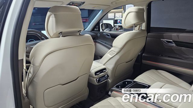 Genesis GV80 2022 — photo 16