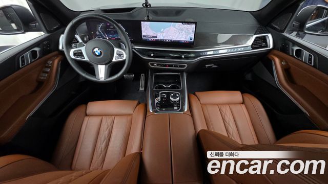 BMW X7 2025 — photo 10