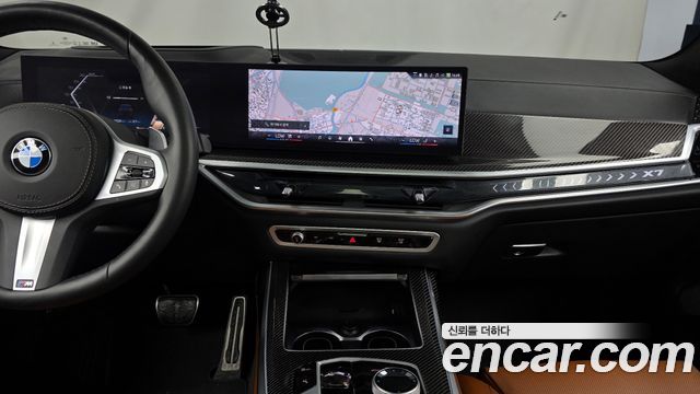 BMW X7 2025 — photo 20