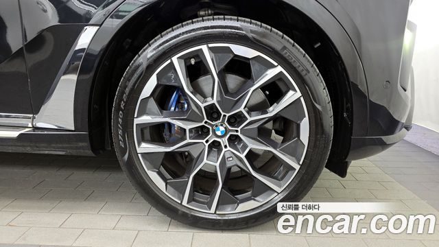 BMW X7 2025 — photo 7