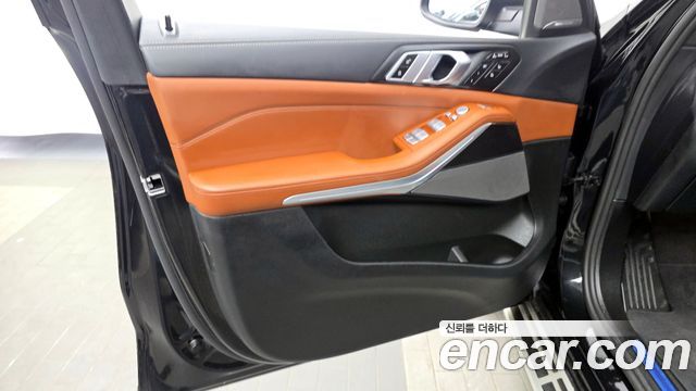 BMW X7 2025 — photo 14