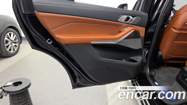 BMW X7 2025 — photo 15