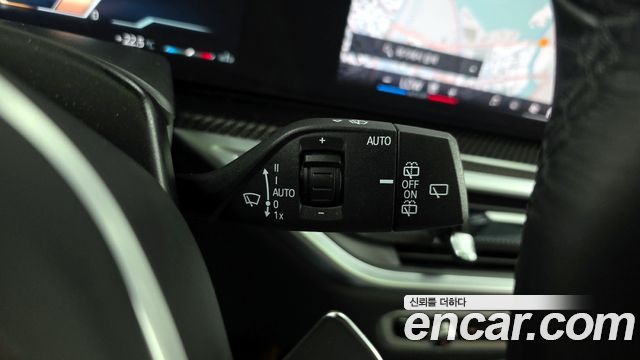 BMW X7 2025 — photo 28