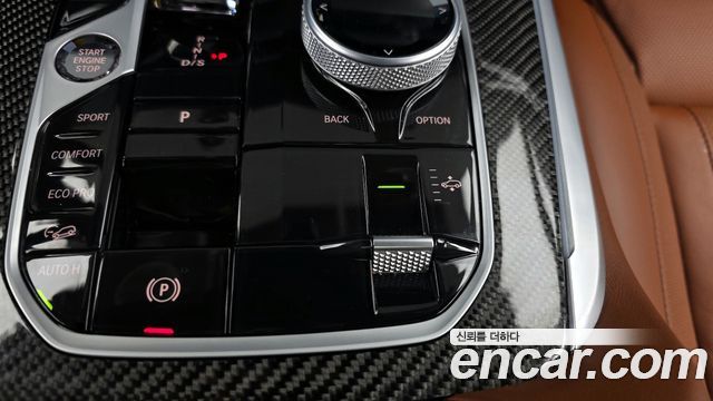 BMW X7 2025 — photo 33