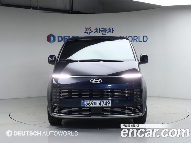 Hyundai Staria 2026 — photo 3
