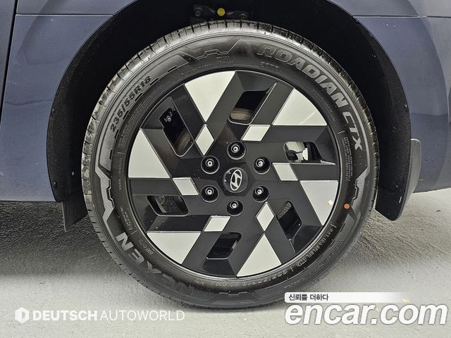 Hyundai Staria 2026 — photo 5
