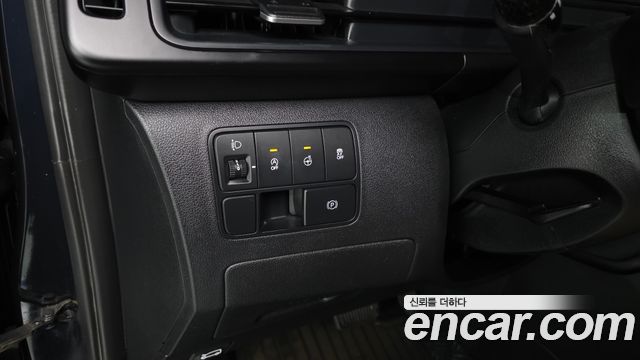 Hyundai Staria 2023 — photo 26
