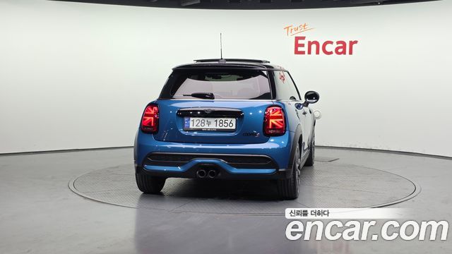 Mini Cooper 2022 — photo 4