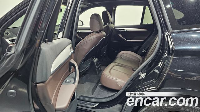 BMW X1 2022 — photo 17