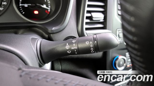 Renault Korea SM6 2016 — photo 26