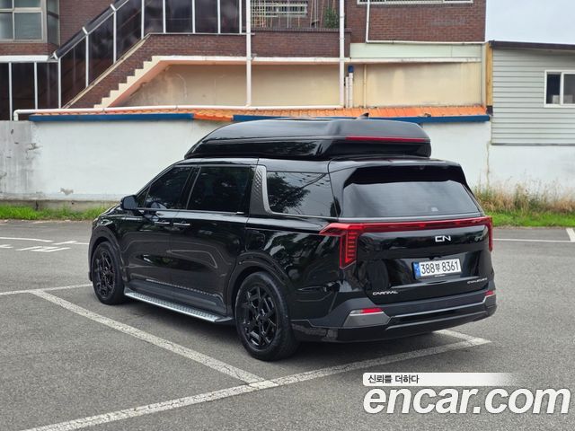 Kia Canival 2024 — photo 2
