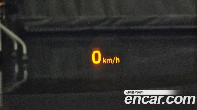 Genesis G80 2019 — photo 24