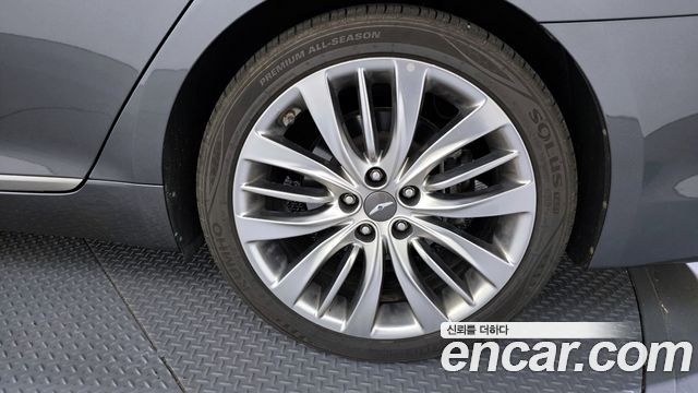 Genesis G80 2019 — photo 7