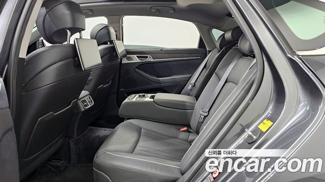 Genesis G80 2019 — photo 16