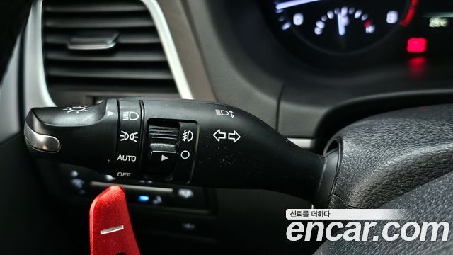 Genesis G80 2019 — photo 32