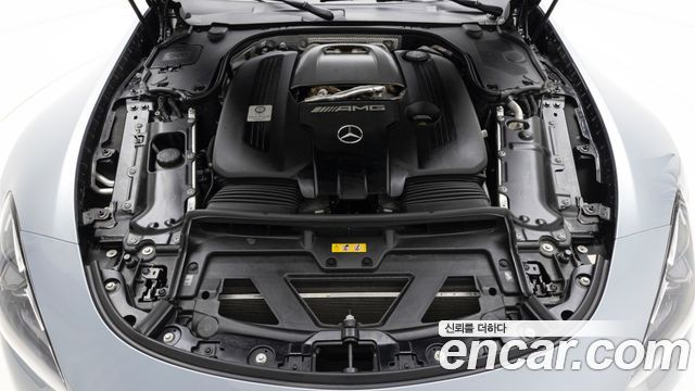 Mercedes-Benz AMG GT 2025 — photo 6