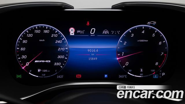 Mercedes-Benz AMG GT 2025 — photo 8