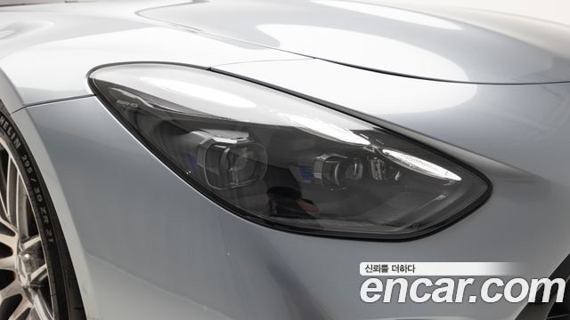 Mercedes-Benz AMG GT 2025 — photo 17